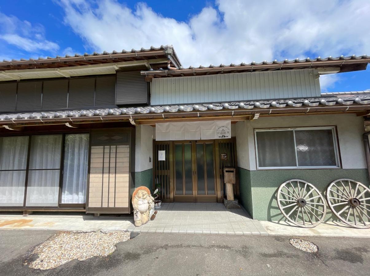 和良ポポハウス Hotel Gujo Bagian luar foto